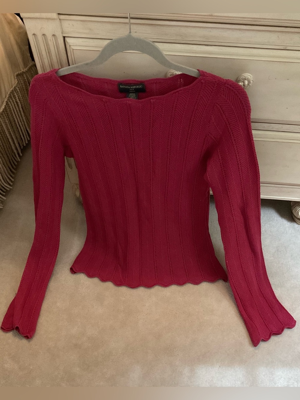 Banana Republic Ribbed Boatneck Sweater in Raspberry